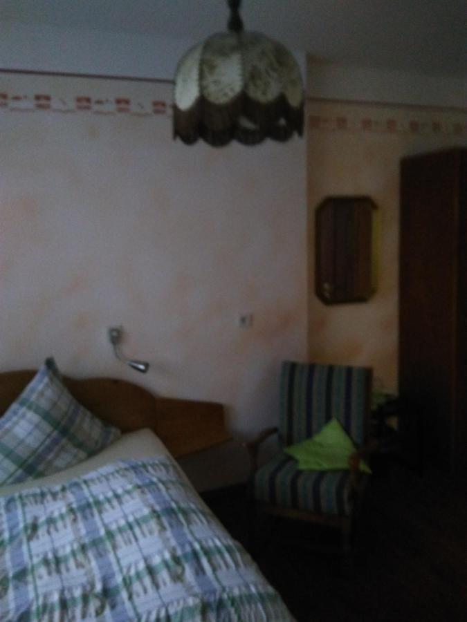 Alte Kornbrennerei Gbr Hotel Furstenau  Ruang foto